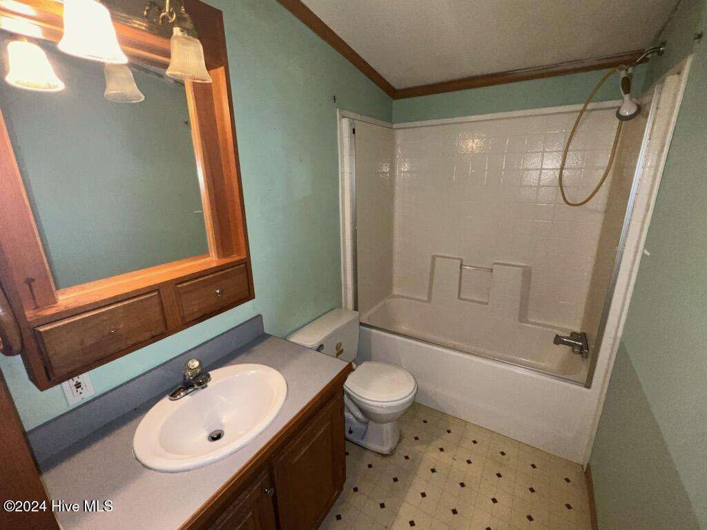 3200 Wintergreen Road Cove City, NC 28523 - Photo 11 of 22 Bathroom