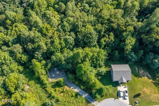 $18,500 | 224 Brighton Place, Unit 19, Bristol, TN 37620