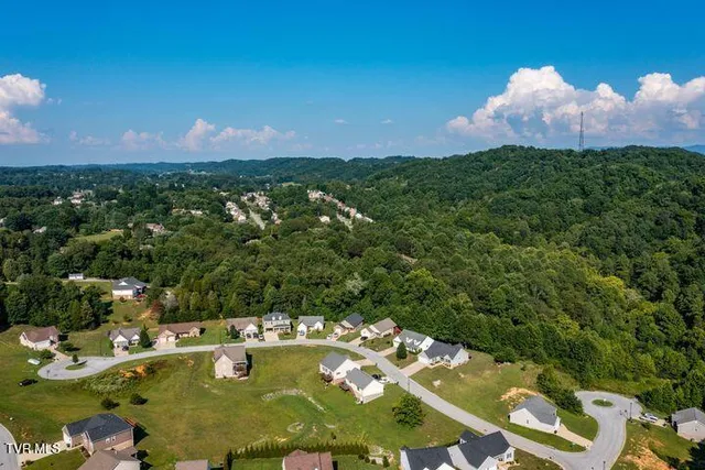 $18,500 | 224 Brighton Place, Unit 19, Bristol, TN 37620