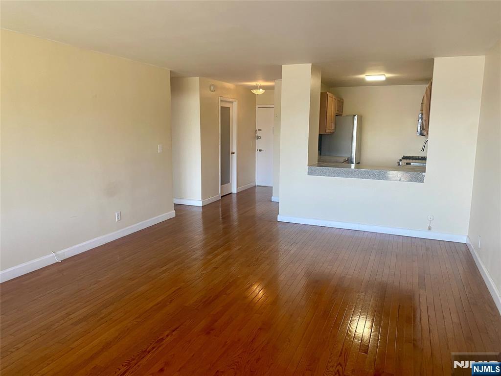 1203 River Road, Unit 14C Edgewater, NJ 07020 - Photo 7 of 25