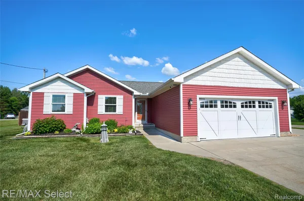 $624,900 | 3309 South Vassar Road, Davison, MI 48423