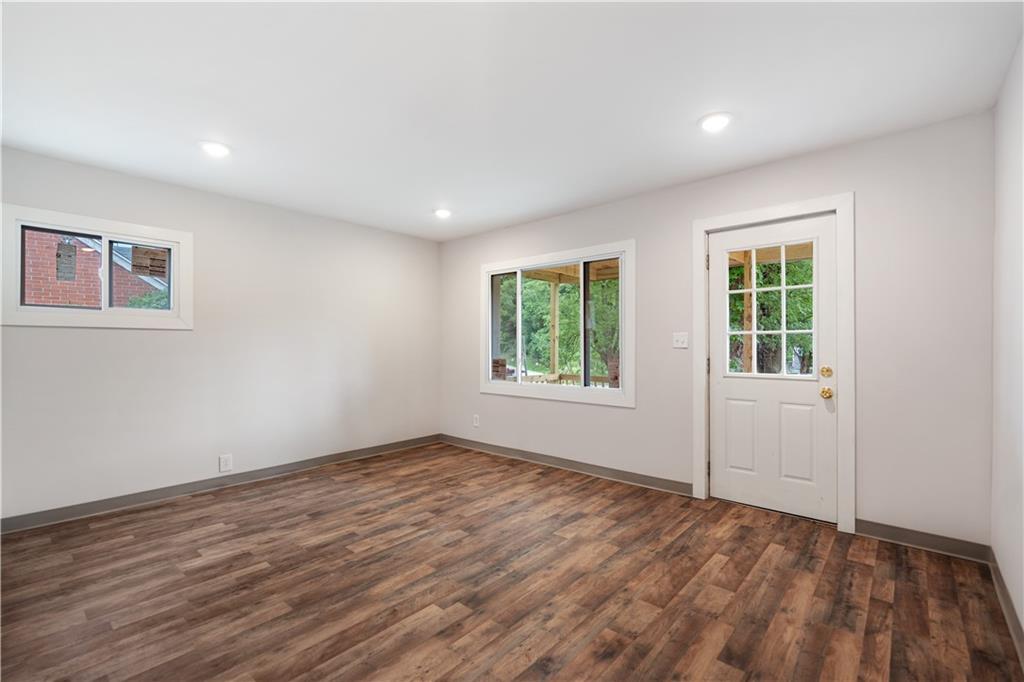 1486 Rte 481 Charleroi, PA 15022 - Photo 8 of 30 Gallery Image 8
