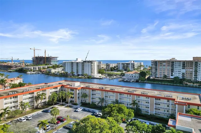 $445,000 | 3180 Northeast 48th Court, Unit 404, Lighthouse Point, FL 33064
