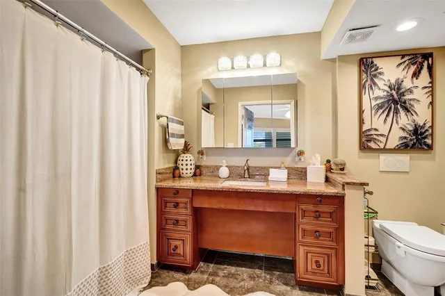 $445,000 | 3180 Northeast 48th Court, Unit 404, Lighthouse Point, FL 33064