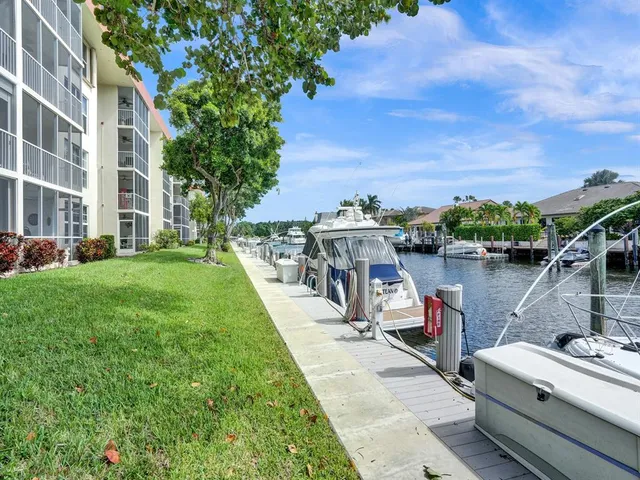 $445,000 | 3180 Northeast 48th Court, Unit 404, Lighthouse Point, FL 33064