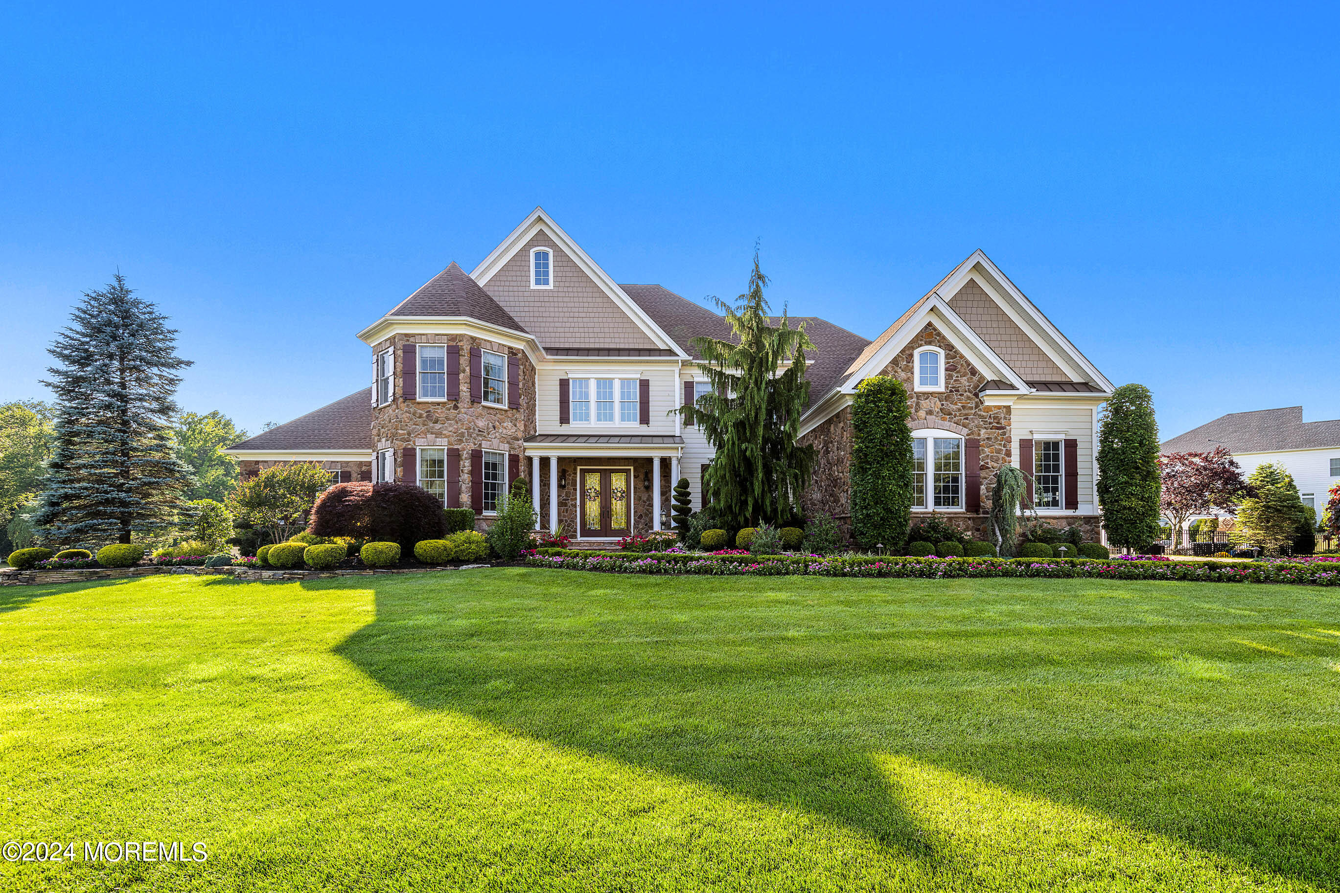 19 Windermere Road Lincroft, NJ 07738 - Photo 1 of 59 19WindermereOnline-4