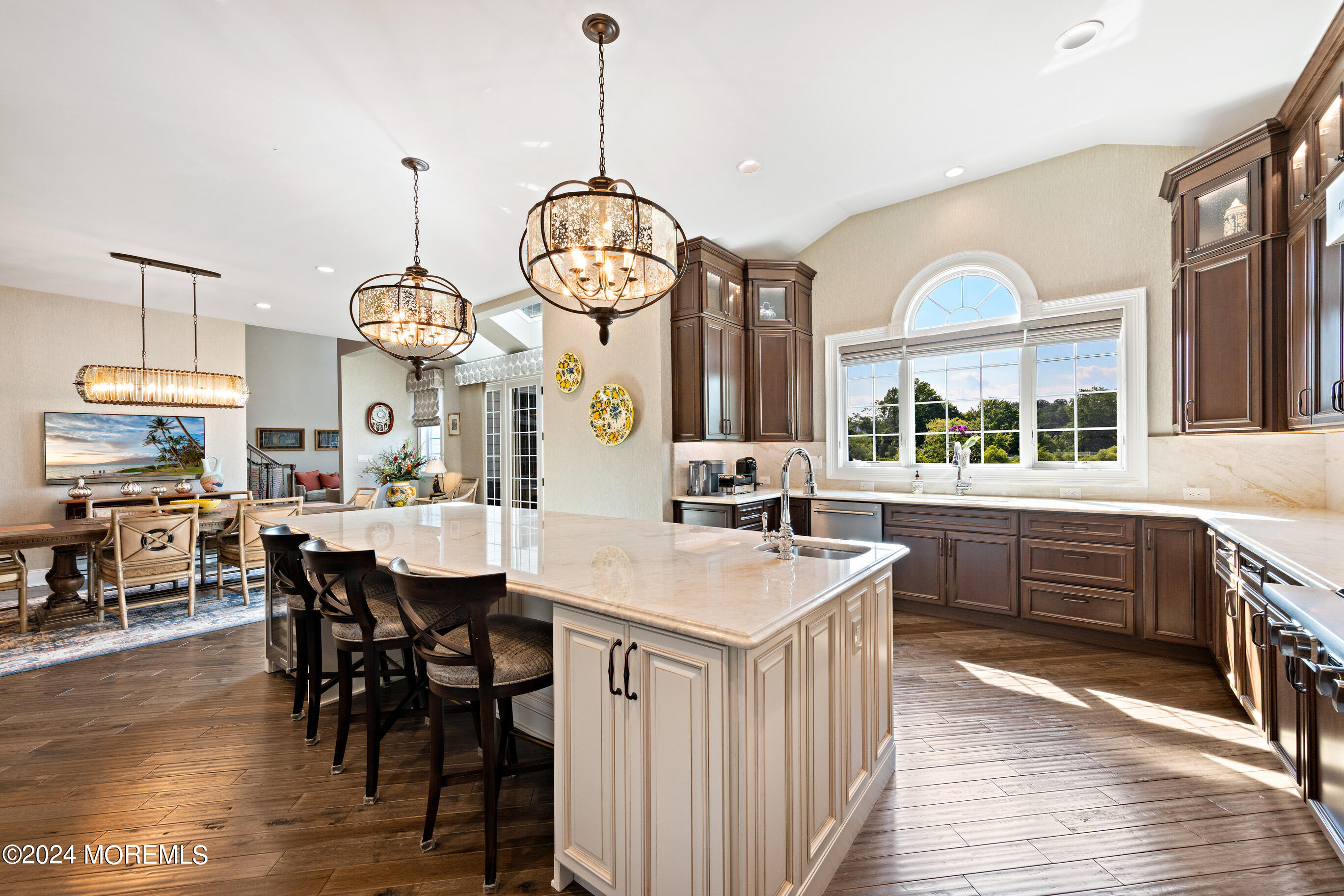 19 Windermere Road Lincroft, NJ 07738 - Photo 15 of 59 19WindermereOnline-24