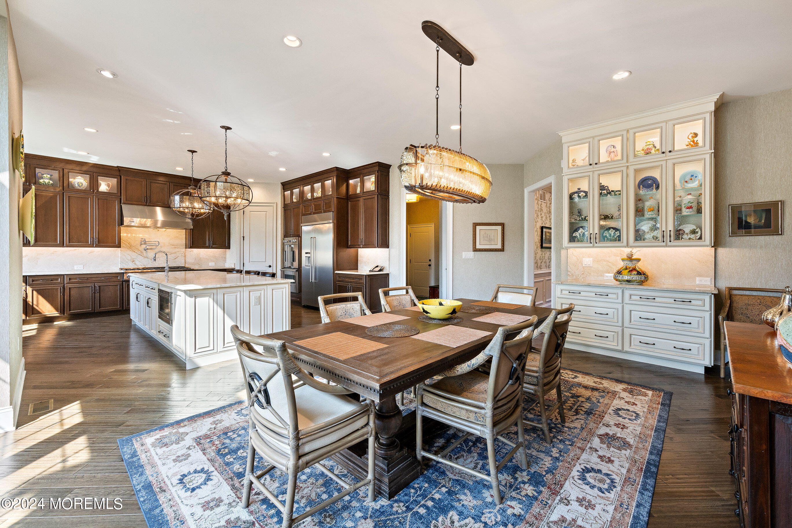 19 Windermere Road Lincroft, NJ 07738 - Photo 19 of 59 19WindermereOnline-32