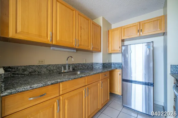 $3,000 | 3161 Ala Ilima Street, Unit 1406, Honolulu, HI 96818