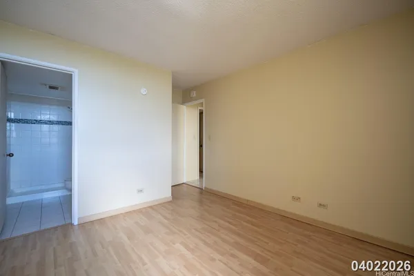 $3,000 | 3161 Ala Ilima Street, Unit 1406, Honolulu, HI 96818