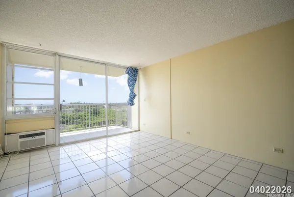 $3,000 | 3161 Ala Ilima Street, Unit 1406, Honolulu, HI 96818
