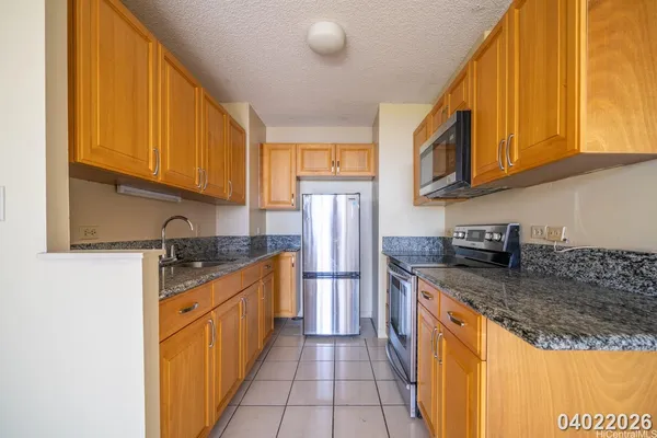 $3,000 | 3161 Ala Ilima Street, Unit 1406, Honolulu, HI 96818