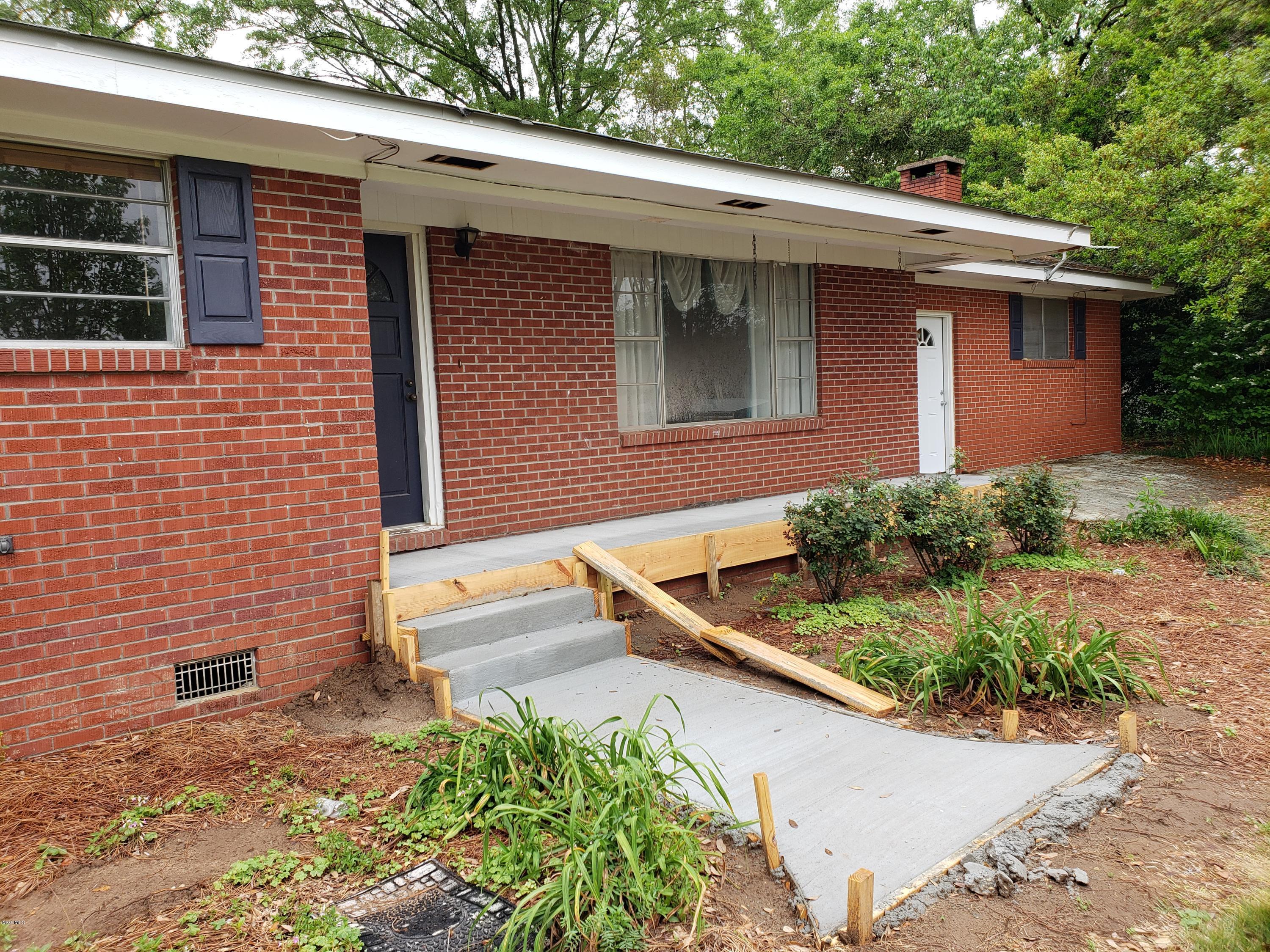 311 Jacobs Road Poplarville, MS 39470 - Photo 2 of 6 20190405_104911