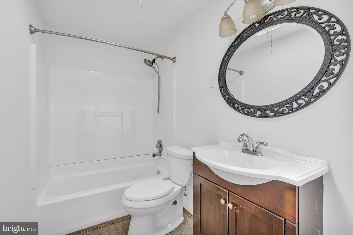 3204 Birch Road Philadelphia, PA 19154 - Photo 15 of 28