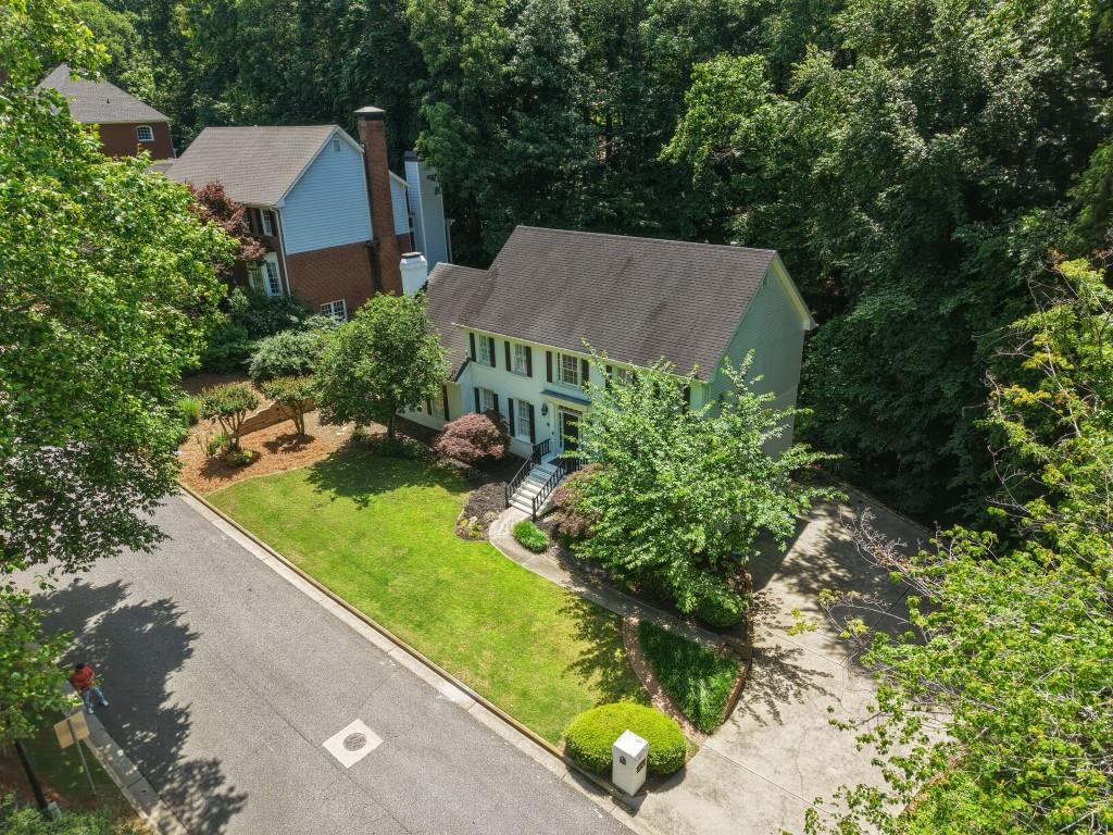 898 Byrnwyck Road Northeast Atlanta, GA 30319 - Photo 4 of 53