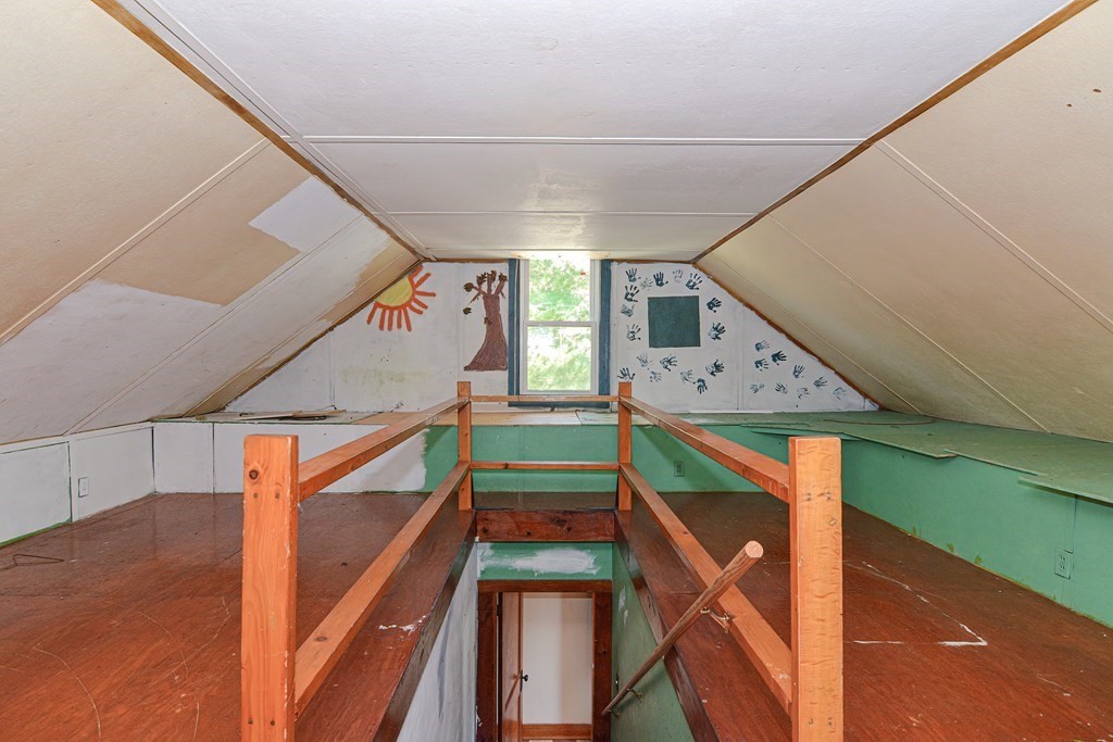 342 Providence Road Grafton, MA 01560 - Photo 18 of 40 a view of an entryway