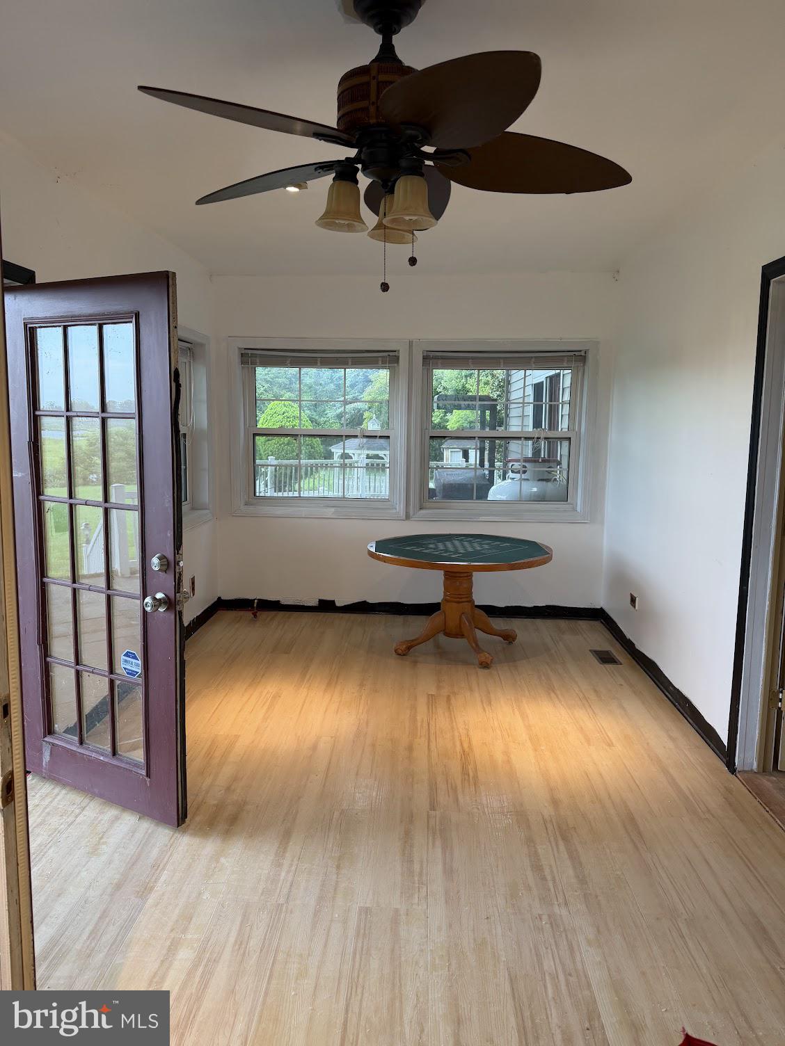 56 Sanitarium Road Bridgeton, NJ 08302 - Photo 29 of 140 Sunroom