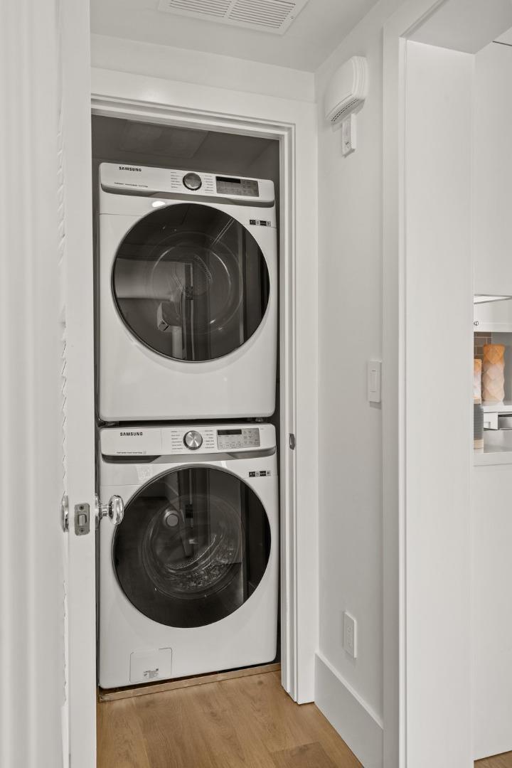 2108 Cully Place San Jose, CA 95124 - Photo 30 of 35 a utility room with dryer and washer