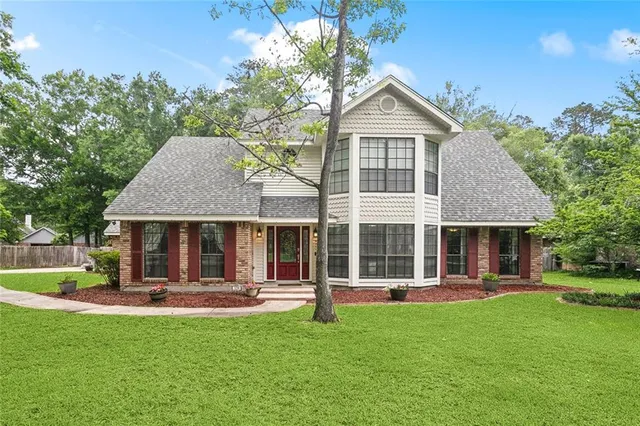 $539,000 | 129 Century Oak Lane, Mandeville, LA 70471