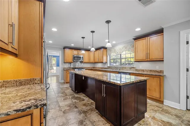 $539,000 | 129 Century Oak Lane, Mandeville, LA 70471