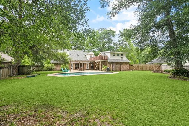 $539,000 | 129 Century Oak Lane, Mandeville, LA 70471