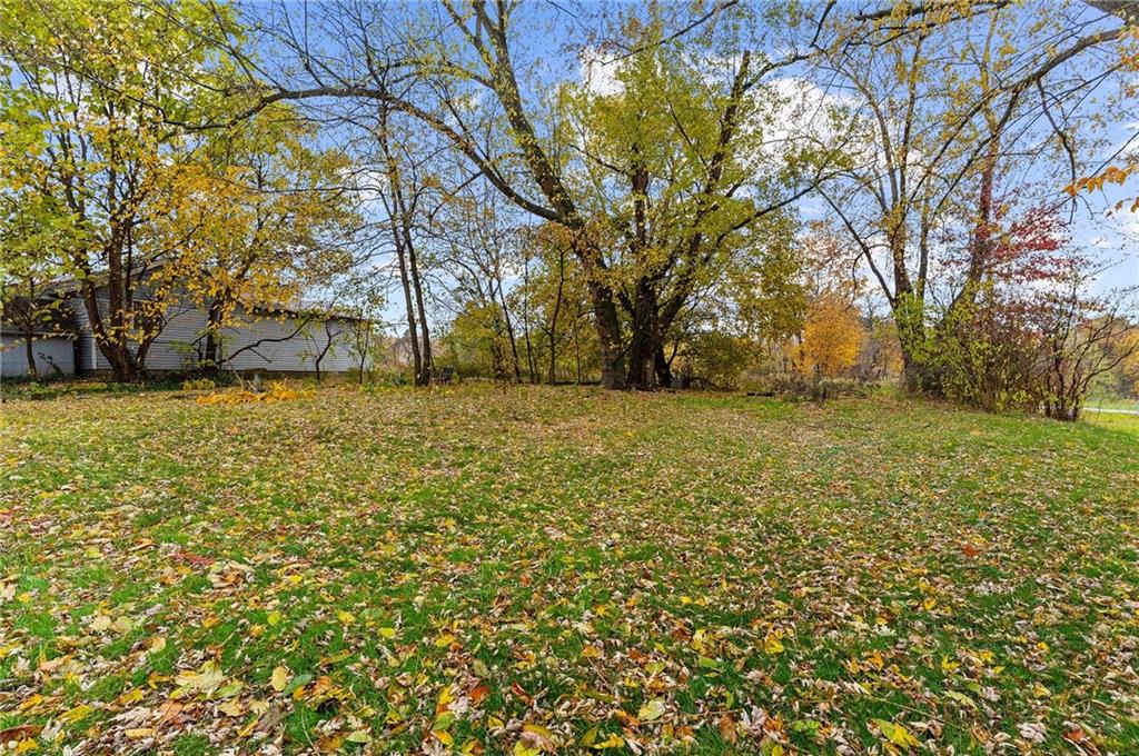 282 Orchard Street Sharon, PA 16146 - Photo 15 of 17 a view of a yard with a tree
