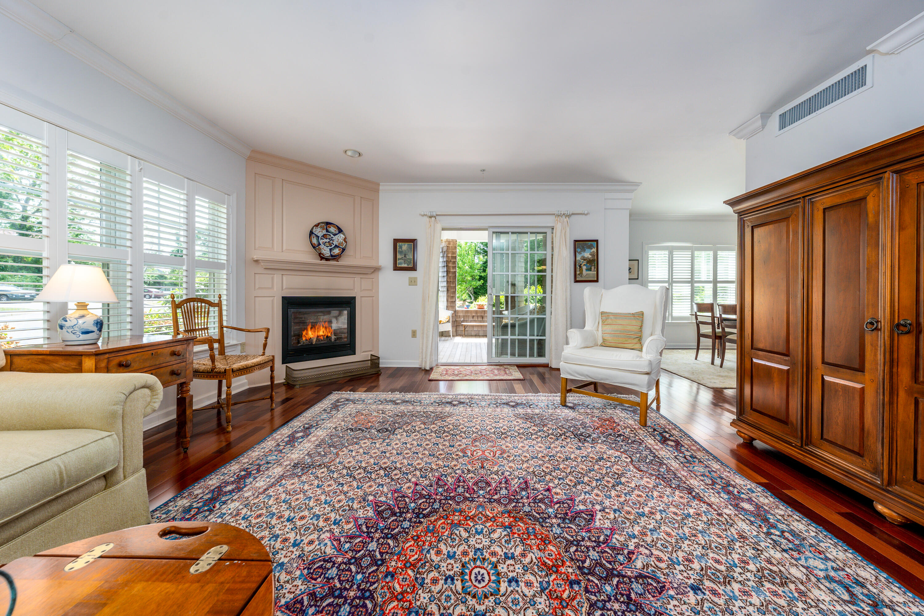 18 West Road, Unit 107 Orleans, MA 02653 - Photo 3 of 26 livroom3