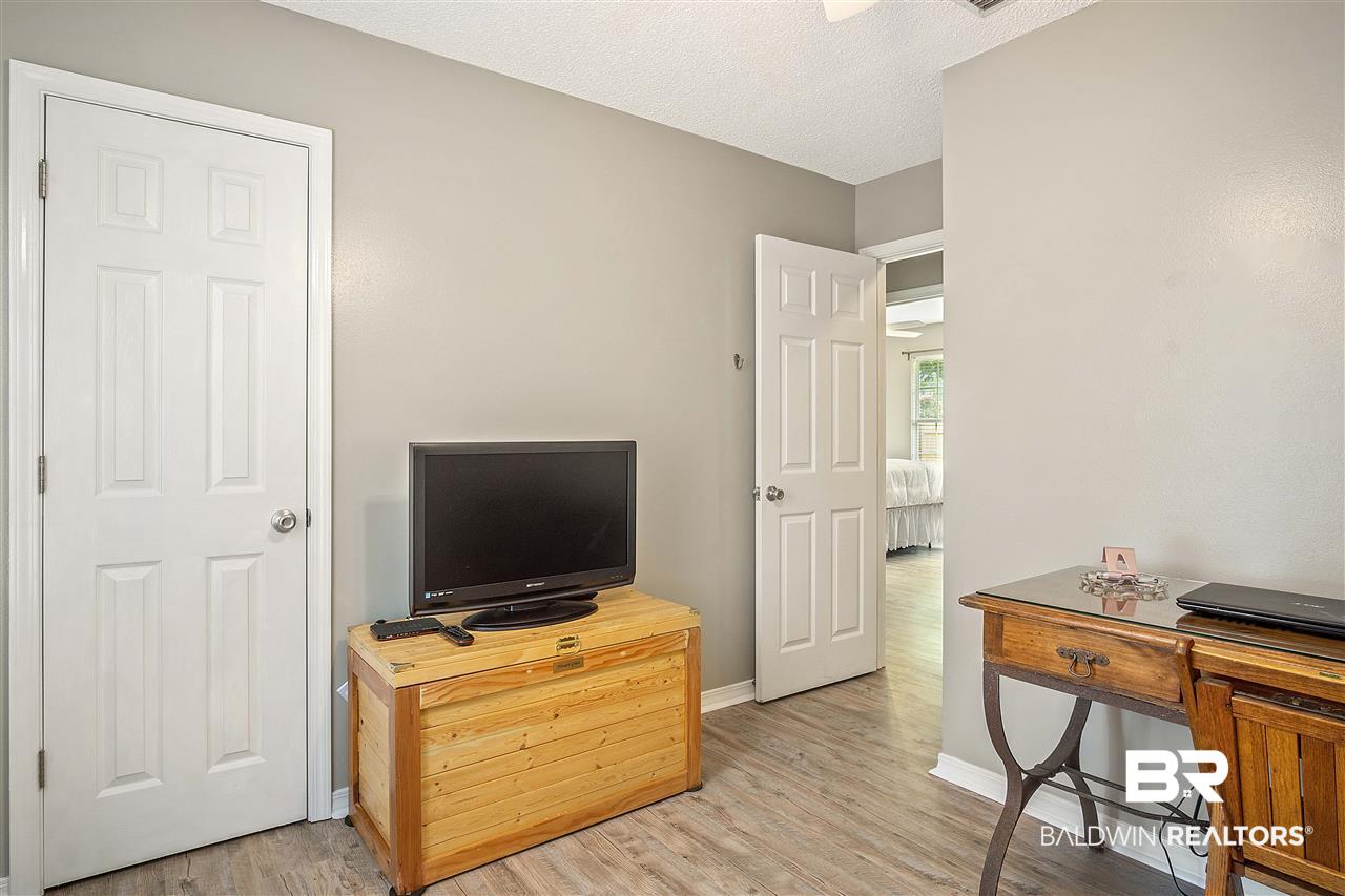 2985 Barlett Drive Mobile, AL 36608 - Photo 14 of 27