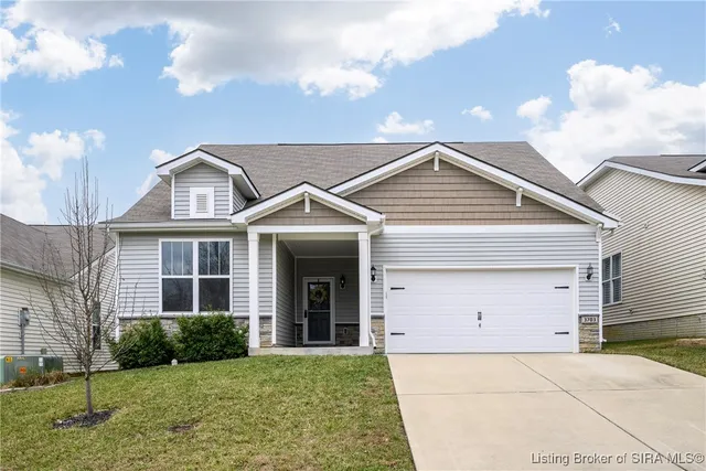 $399,900 | 3703 Creekstone Bluff Boulevard, Lagrange, KY 40031