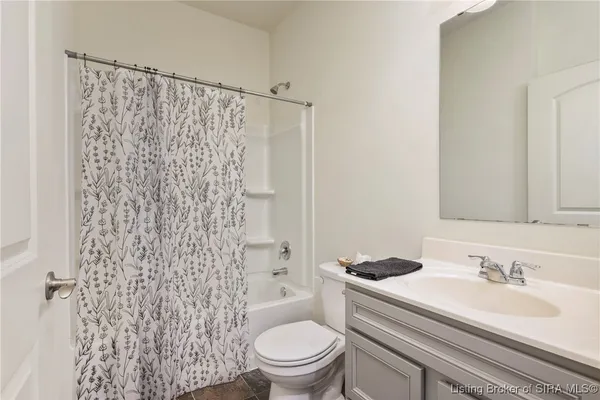 $397,100 | 3703 Creekstone Bluff Boulevard, La Grange, KY 40031