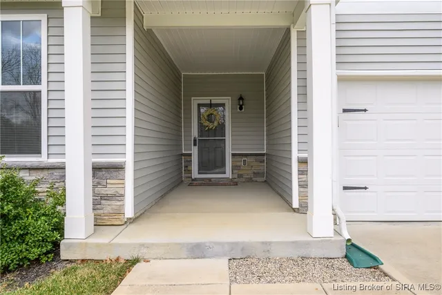 $399,900 | 3703 Creekstone Bluff Boulevard, Lagrange, KY 40031