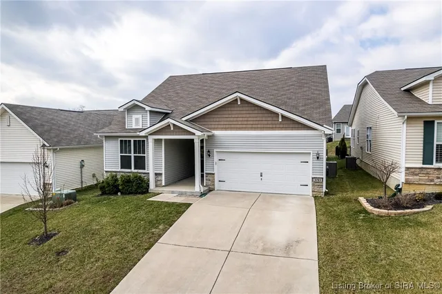 $399,900 | 3703 Creekstone Bluff Boulevard, Lagrange, KY 40031