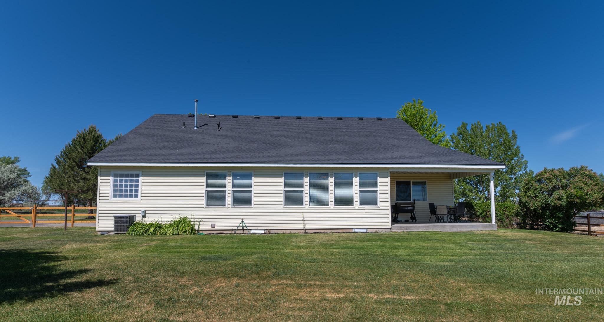 1868 South 1850 East Gooding, ID 83330 - Photo 36 of 39
