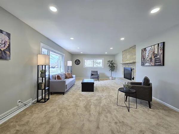 $499,900 | 4760 North 159th Street, Brookfield, WI 53005