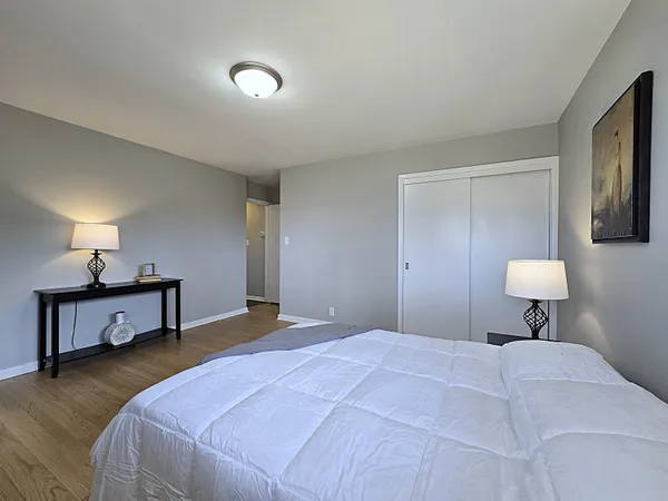 $499,900 | 4760 North 159th Street, Brookfield, WI 53005