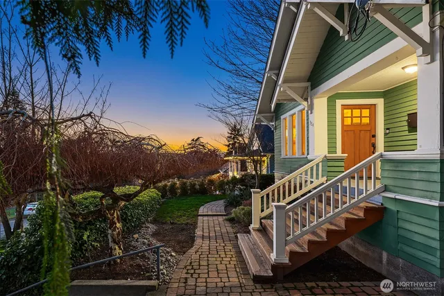 $1,695,000 | 334 Northwest 51st Street, Seattle, WA 98107
