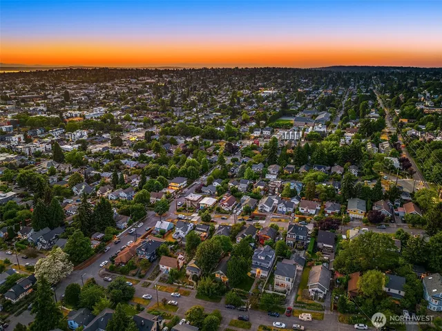 $1,695,000 | 334 Northwest 51st Street, Seattle, WA 98107