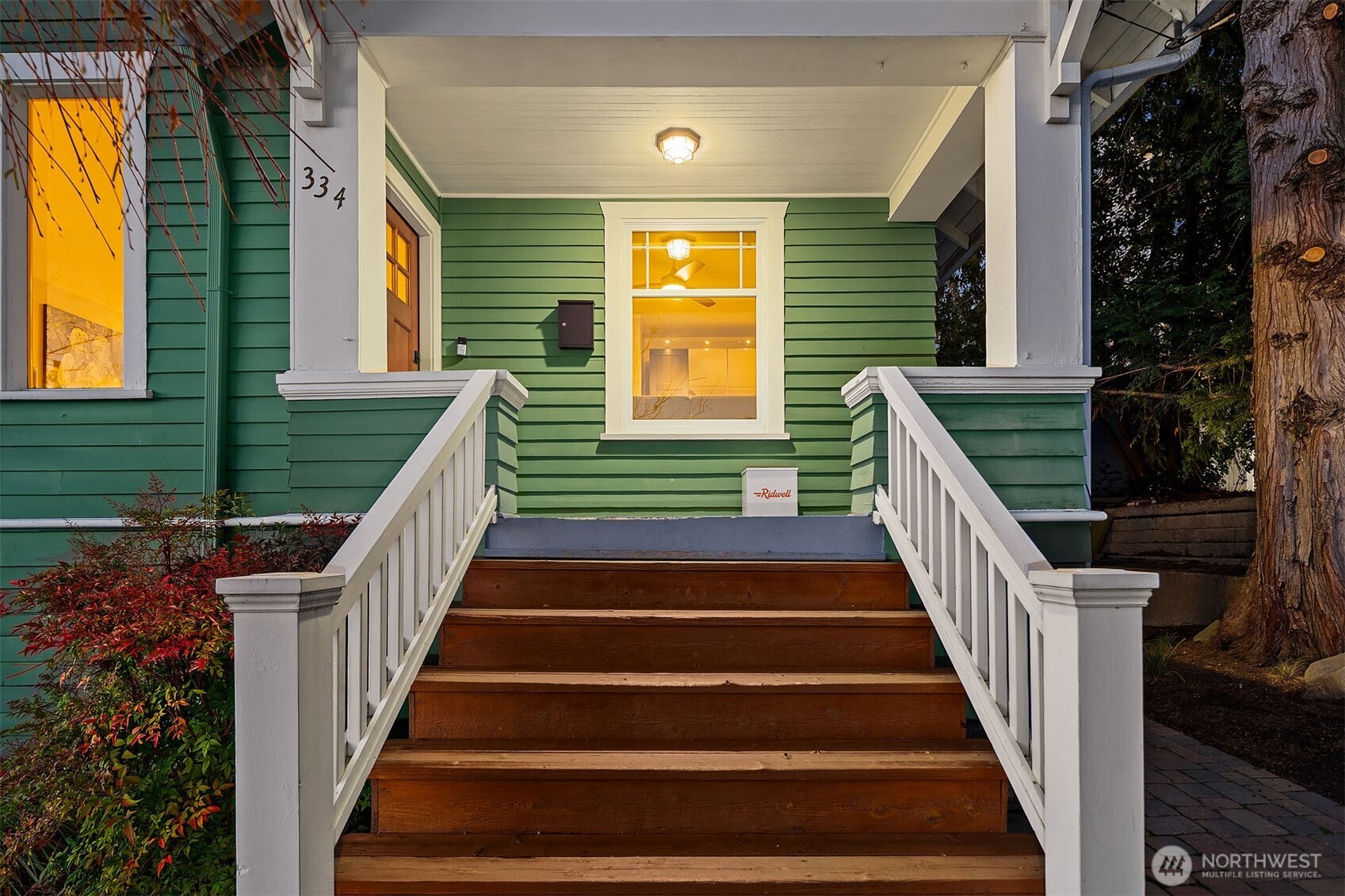 334 Northwest 51st Street Seattle, WA 98107 - Photo 4 of 39