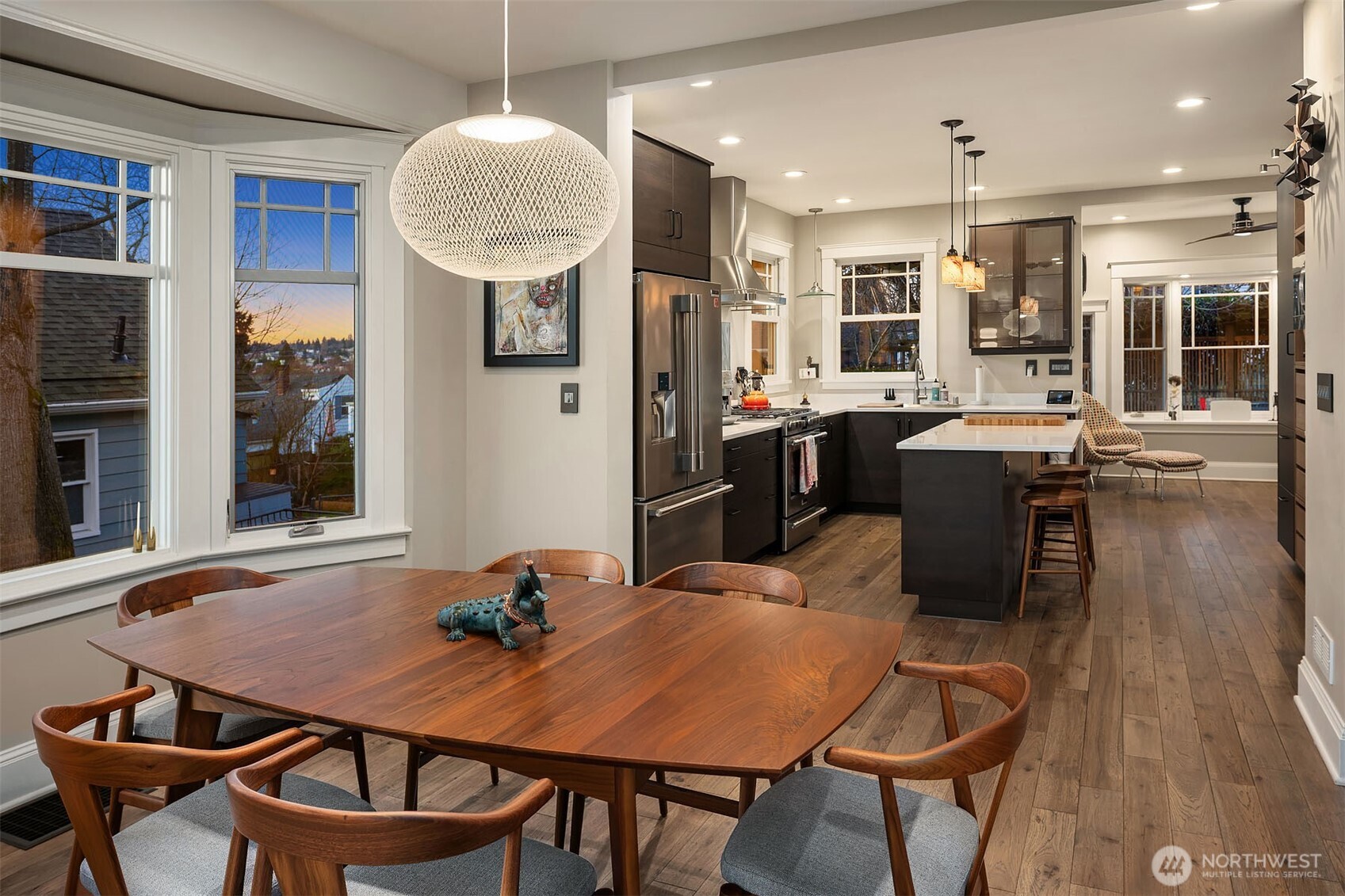 334 Northwest 51st Street Seattle, WA 98107 - Photo 9 of 39