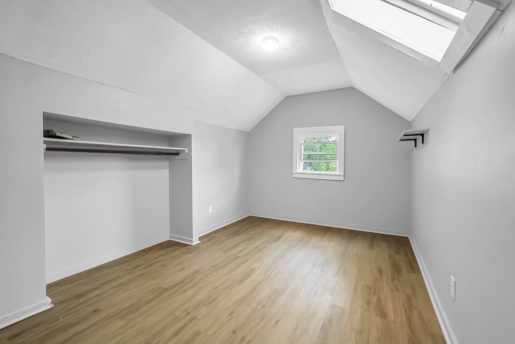 82-84 Clifton Avenue Springfield, MA 01105 - Photo 19 of 36 Gallery Image 19