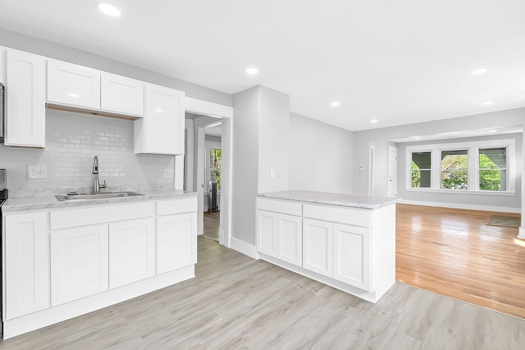 82-84 Clifton Avenue Springfield, MA 01105 - Photo 6 of 36 Gallery Image 6