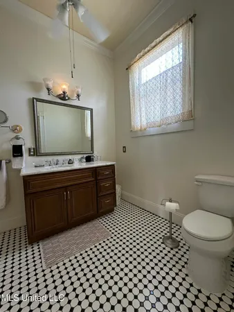 $448,500 | 707 North Union Street, Natchez, MS 39120