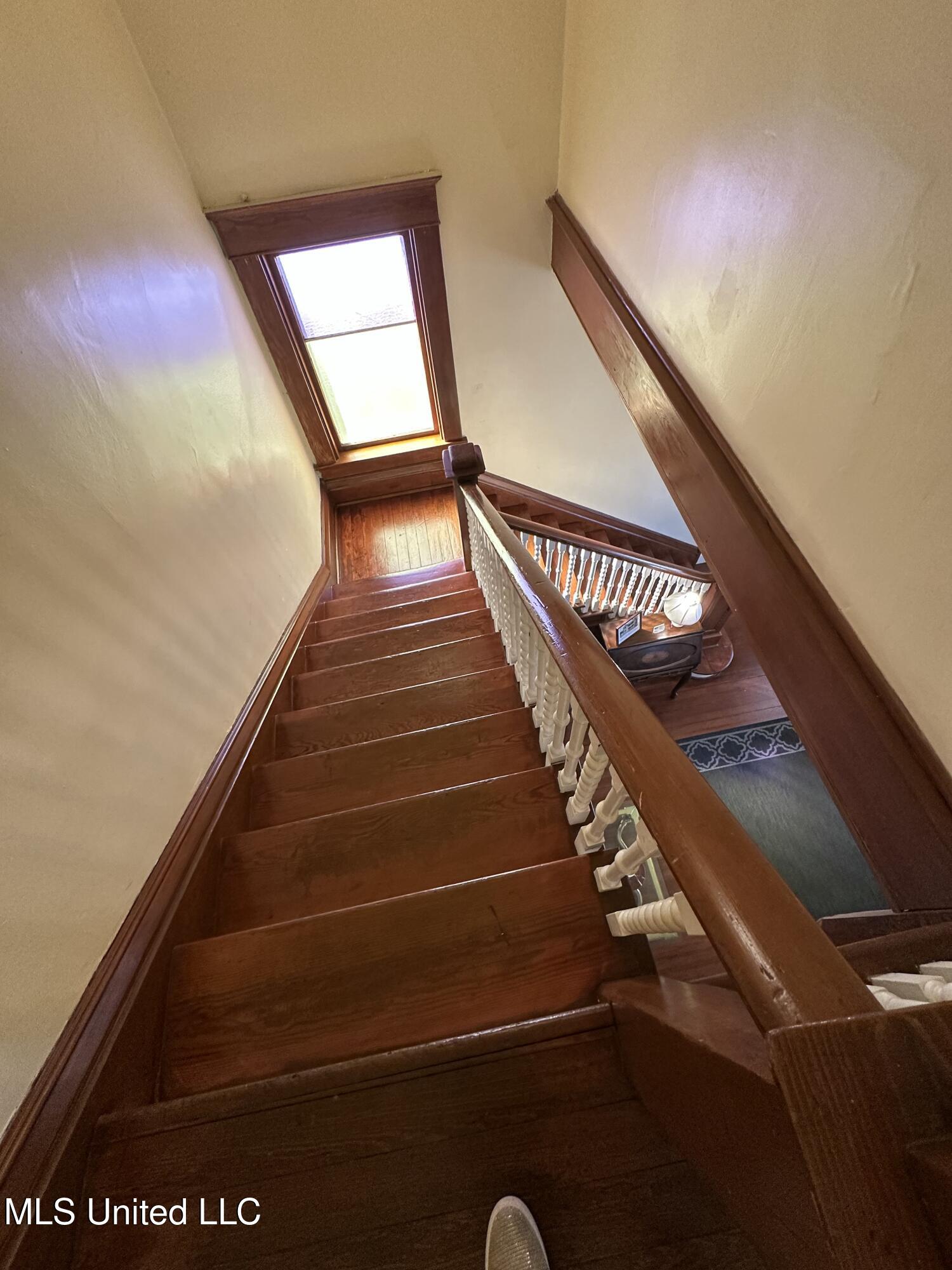 707 North Union Street Natchez, MS 39120 - Photo 22 of 42 IMG_2120