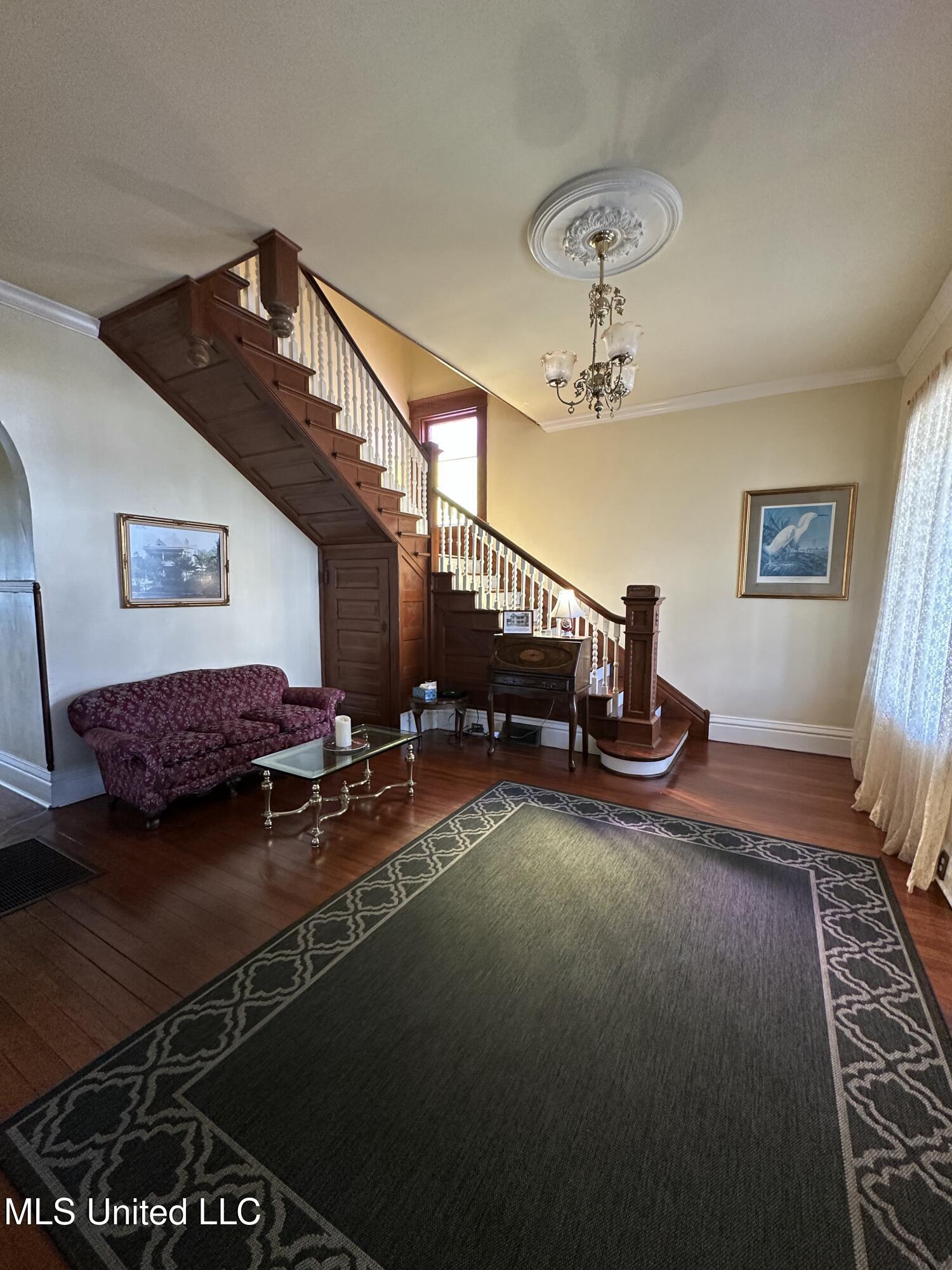 707 North Union Street Natchez, MS 39120 - Photo 3 of 42 IMG_2099