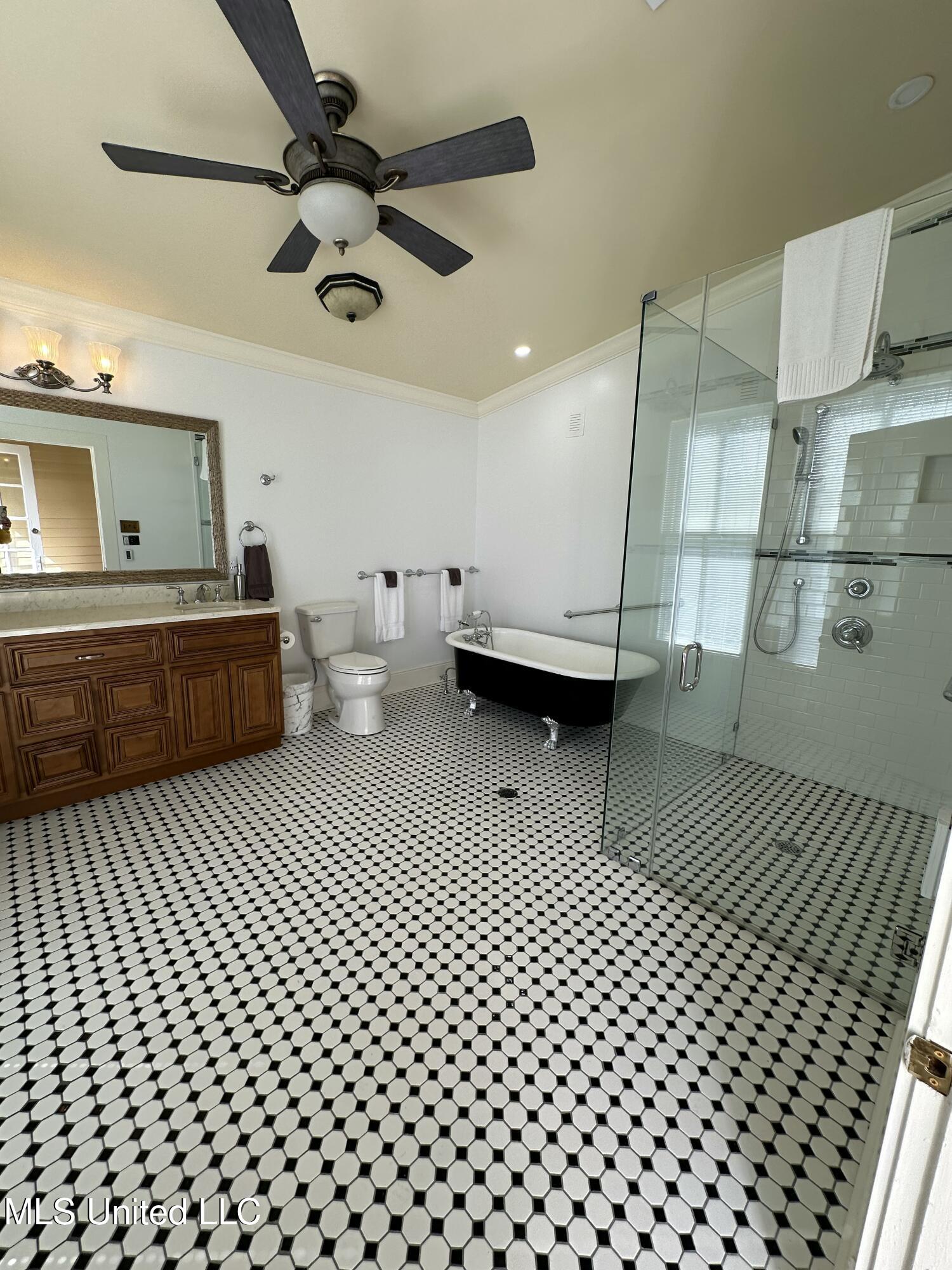 707 North Union Street Natchez, MS 39120 - Photo 35 of 42 IMG_2134