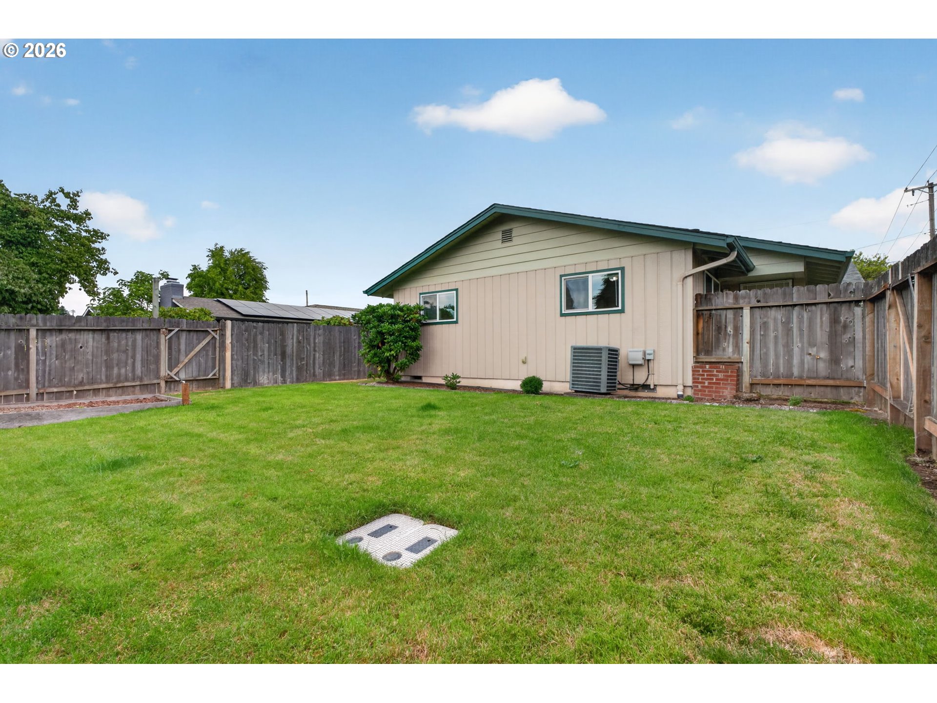 447 Maxwell Road Eugene, OR 97404 - Photo 39 of 47