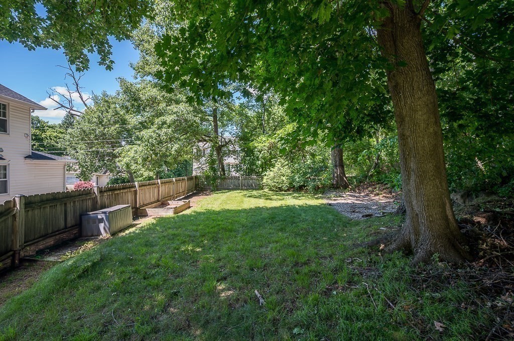 8 Simone Street Worcester, MA 01604 - Photo 34 of 35