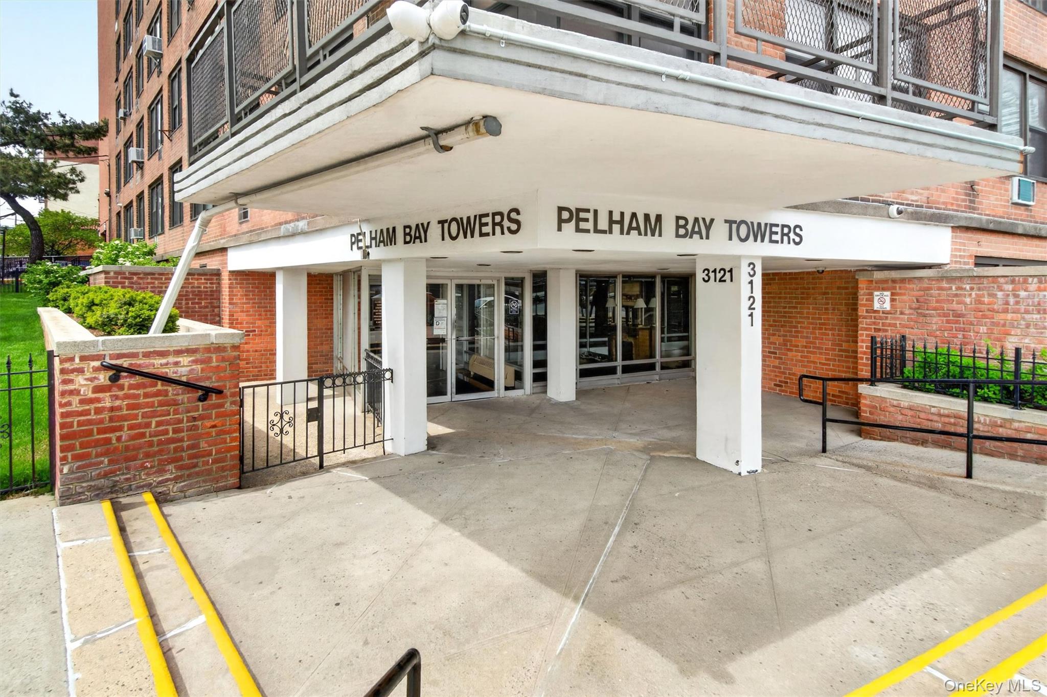 3121 Middletown Road, Unit 7L Bronx, NY 10461 - Photo 4 of 33