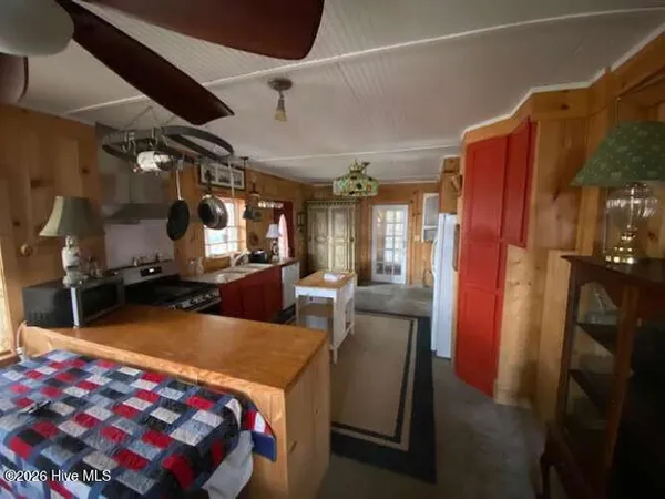 $525,000 | 2704 Waccamaw Shores Road, Lake Waccamaw, NC 28450