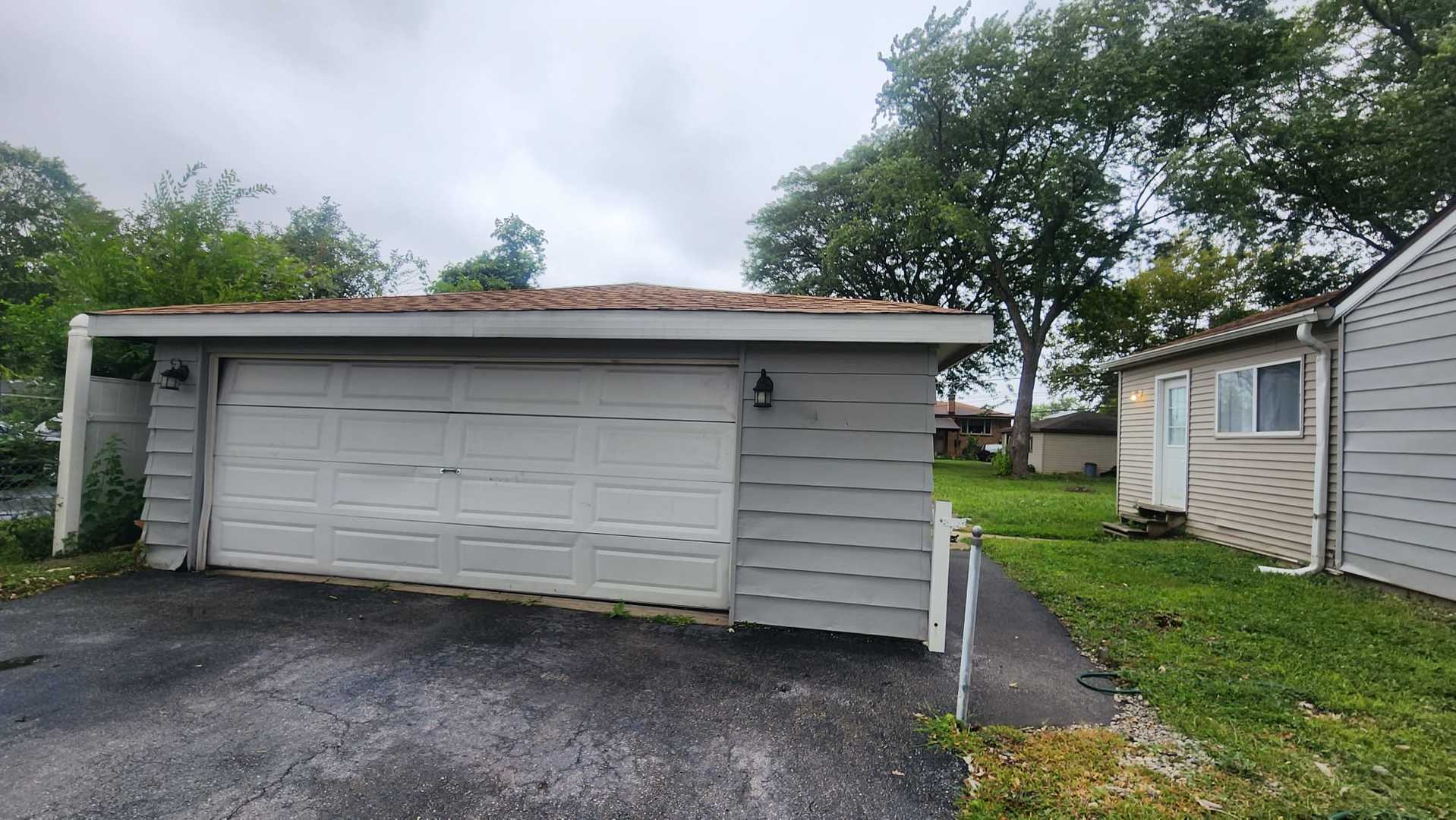 7530 South Oconto Avenue Bridgeview, IL 60455 - Photo 30 of 33